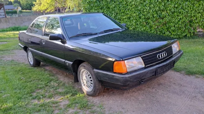 Audi 100 2.3 5 Zylinder Typ 44 C3 TÜV NEU ...