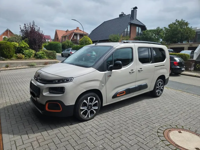 Citroën Berlingo PureTech 130 S&S SHINE XL 7-Sitzer ...