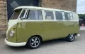 Volkswagen T1 Bulli mango im Traumzustand