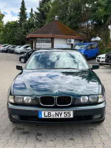 BMW 523i A -