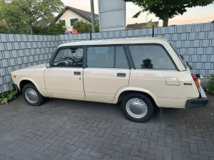 Lada 2104 mit H Zulassung