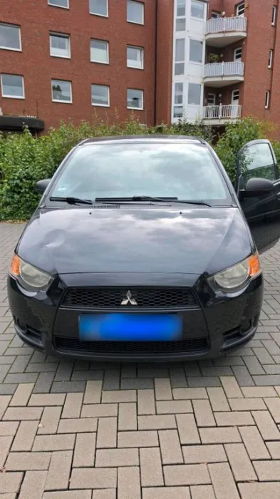 Mitsubishi colt
