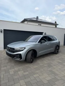 Volkswagen Touareg 3.0 V6 TDI 210kW R-Line FINAL Nachtsicht