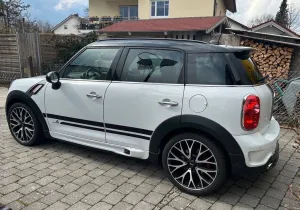 MINI John Cooper Works Countryman John Cooper Wor...