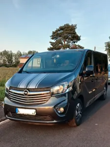 Opel Vivaro Tourer L2H1 - 7 Sitze - Drehsitze