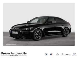 BMW M440i xDrive Gran Coupé RFK HUD NAVI LED PDC V+H