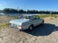 Mercedes-Benz 200