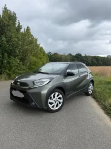 Toyota Aygo (X) 1.0-l-VVT-i Pulse S-CVT Pulse