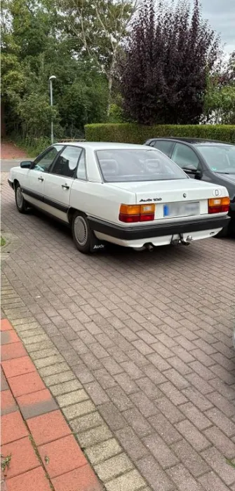 Audi 100 TYP 44 H-Kzeichen HU 2028 5Zylinder