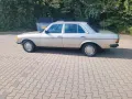 Mercedes-Benz w 123 mercedes E230