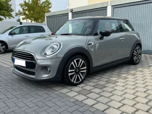 MINI Cooper XENON*NAVI*PANO*LEDER*APPLE CARPLAY