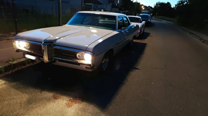 Other Pontiac Executive 6.6 V8 / Tausch nur V8