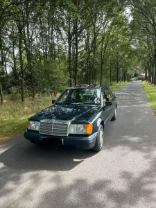 Mercedes-Benz Mercedes  Benz W124  260 E