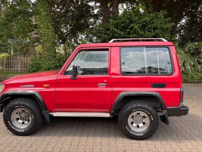 Toyota Land Cruiser LJ70 mit H-Zulassung