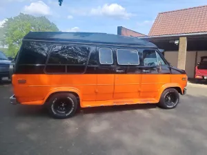 Chevrolet chevy g20/gmc vandura