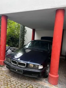BMW 750i E38