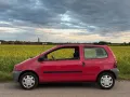Renault Twingo C06