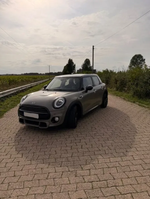 MINI Cooper - John Cooper Works Ausstattung