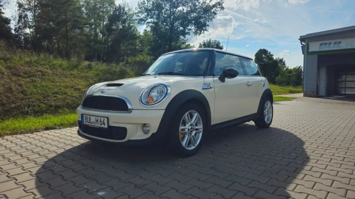 MINI Cooper S - 95.000 km - 2. Hand - vieles neu