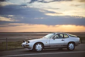 Porsche 924S