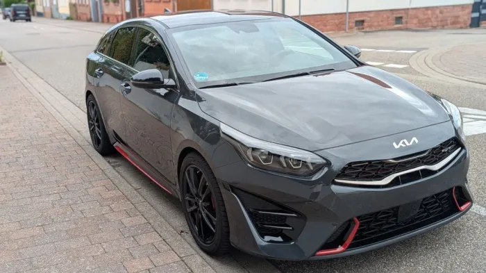 Kia pro_cee'd / ProCeed 1.6 T-GDI DCT GT GT