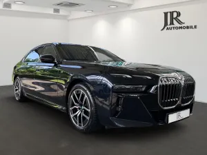 BMW 740 d xDrive M Sport  Fond Entertainment,TV