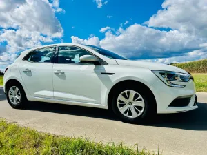 Renault Megane TCe 140 GPF Limited Limited