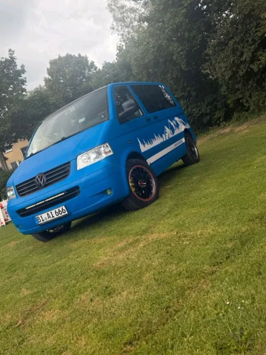 Volkswagen VW T5 MULTIVAN