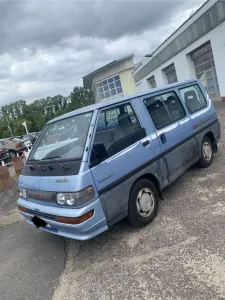 Mitsubishi L300 GLX 8 Sitzer