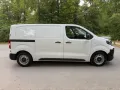 Opel Vivaro Kasten M L2 Automatik 1.Hand MwsT