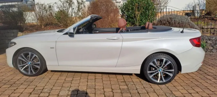 BMW 218i Cabrio Luxury Line Luxury Line