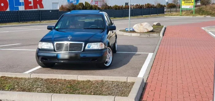 Mercedes-Benz Mercedes Benz C 230 (W 202)