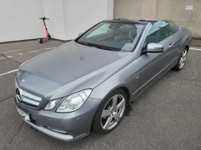 Mercedes-Benz E 250 Cabriolet E 250 BlueEFF. Avantgarde