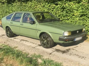 Volkswagen VW Passat 32b Oldtimer Oliv BW Style Proje...
