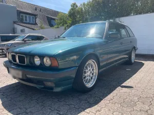 BMW 540 Touring E34
