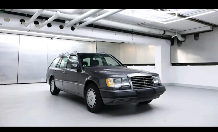 Mercedes-Benz Mercedes Benz W124 300 TE 179ps H Kennzeic...
