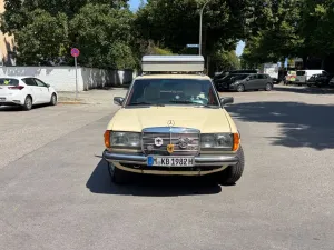 Mercedes-Benz 300 TD Turbodiesel (S123)