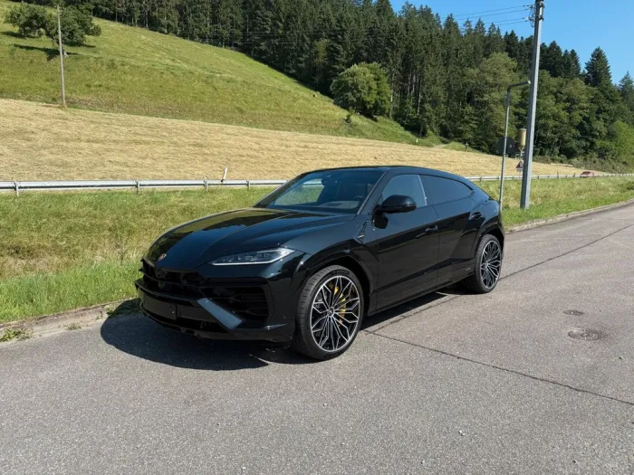 Lamborghini Urus 4.0 V8 PHEV SE