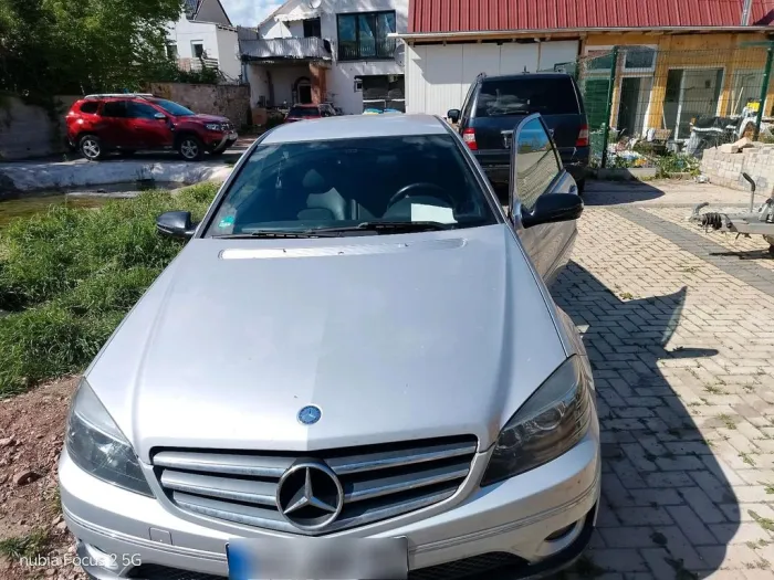 Mercedes-Benz clc 200 Benzin