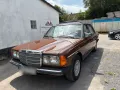 Mercedes-Benz 240D