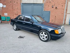 Mercedes-Benz Mercedes Benz W124 Klima Standheizung el-F...