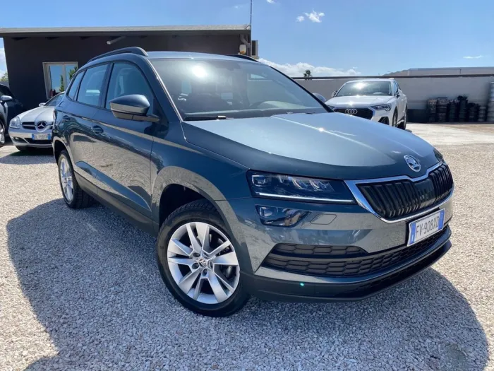 Skoda Karoq 1.6 TDI SCR DSG Ambition IVA ESPOSTA