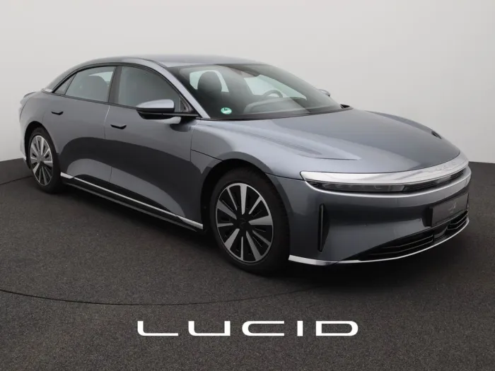 Lucid Air Pure AWD