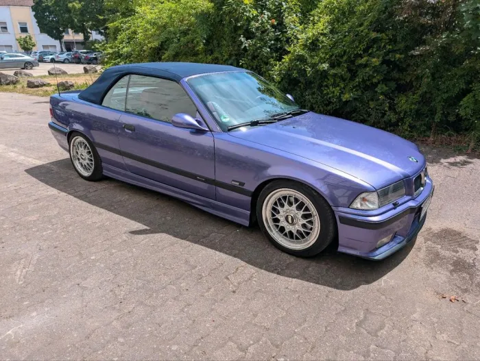 BMW E36 328i Cabrio Individual Veilchenbla...