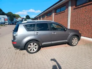 Mitsubishi Outlander 2008