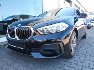 BMW 116i Mod. 2024 1.Hand-NAVI-SITZHEIZUNG-PDC-CARPL