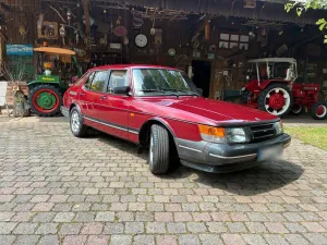 Saab 900 I 2,1l TÜV 06/2028 Rubin Red EZ 0...