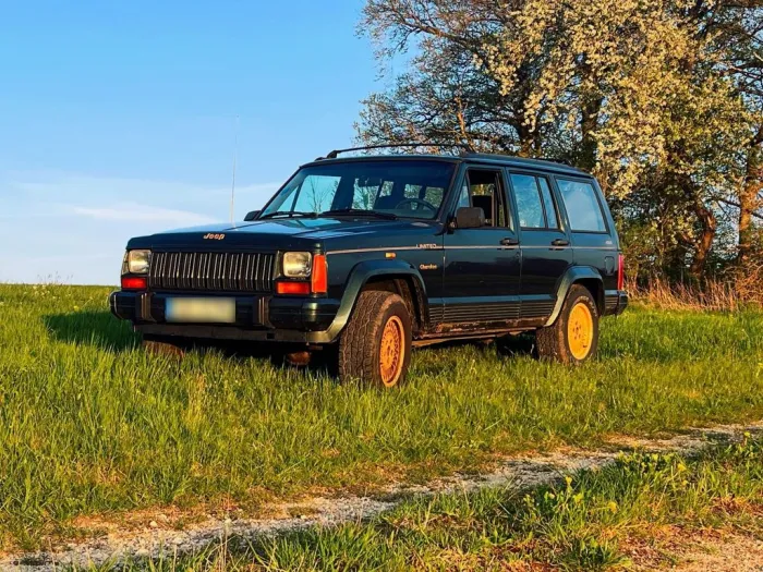 Jeep Cherokee XJ  94