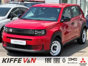Fiat Grande Panda -e ''Red'' Style Navi LED PDC 11kW 
