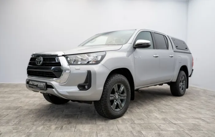 Toyota Hilux 2.8 D-4D 4x4 °RFK°SHZ°Navi°Hardtop°AHK°